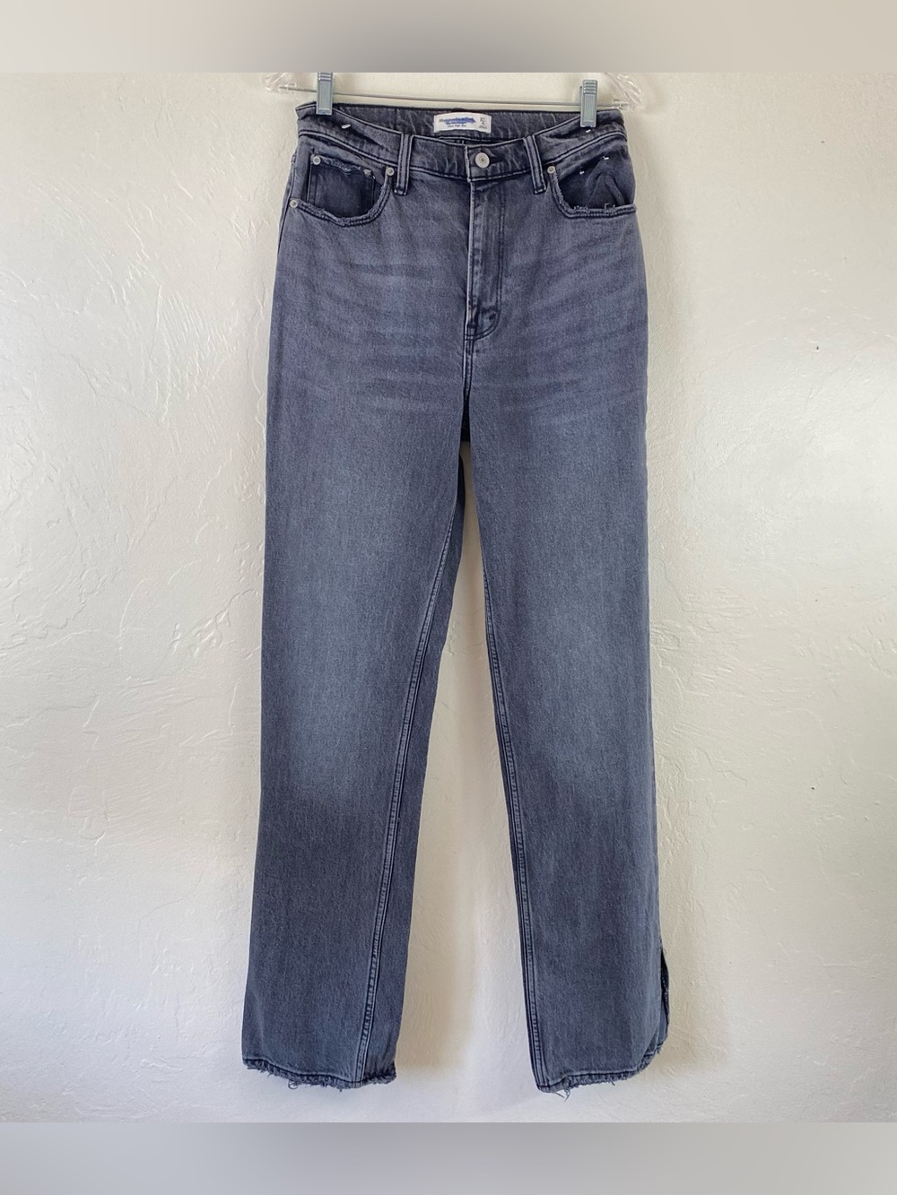 Abercrombie & Fitch Size 27 Charcoal Grey The 90s Slit Straight Leg Denim Jean